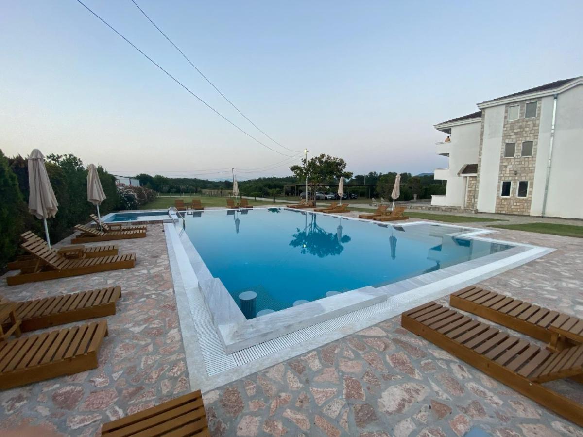 Apartments Catalic Ulcinj Kültér fotó