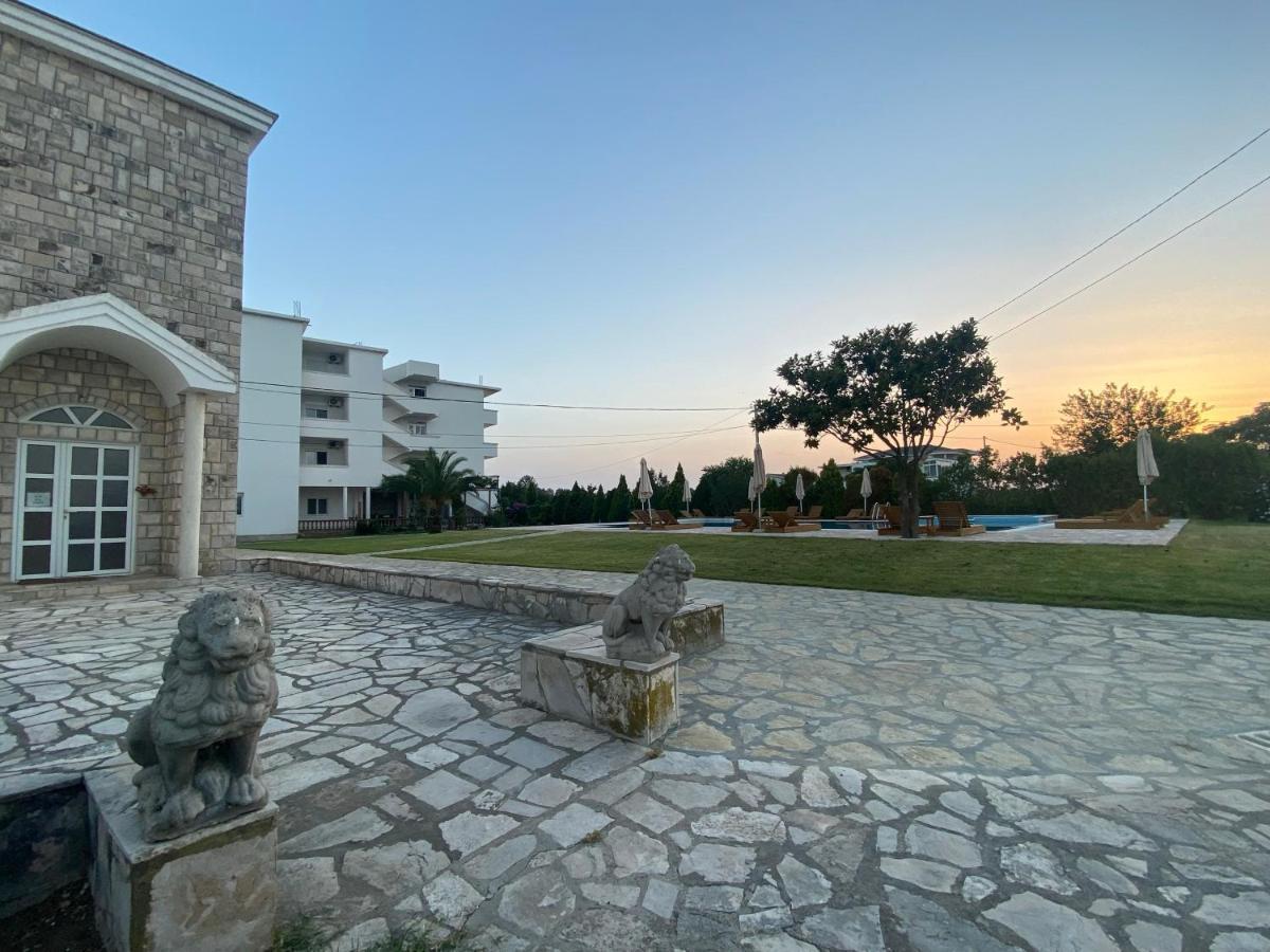 Apartments Catalic Ulcinj Kültér fotó